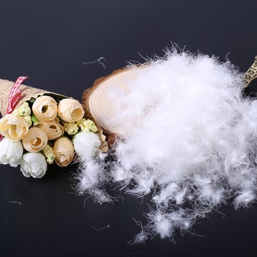 現(xiàn)在90羽絨多少錢一噸